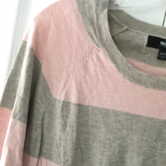womens gray and pink striped sweater - Picture 2 of 3